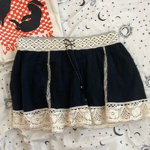 Forever 21 Black and White Lace Skirt